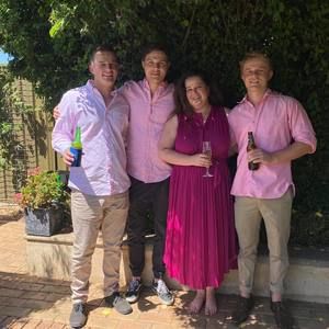 Meet your Posher, Megan